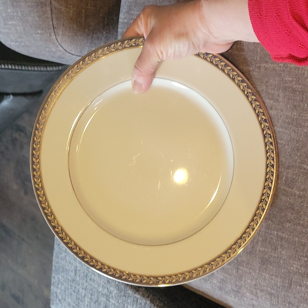 3)Dynasty Dinnerplates set,Majesty Collection Vintage Japanese in.Exc.cond.